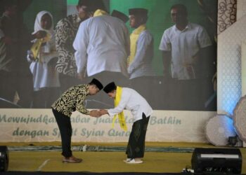 5 Tahun Jabar Juara Gubernur Ridwan Kamil Wisuda 2.000 Penghafal Al-Qur’an Program Sadesha