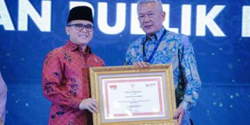 Kota Bandung Raih Penghargaan Pelayanan Publik Terbaik Tahun 2023