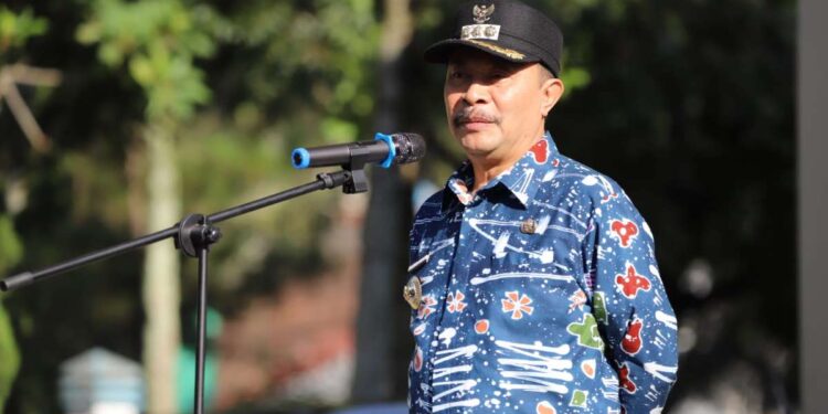 Penjabat Bupati Garut Dorong Produk Kulit dan Batik Lokal