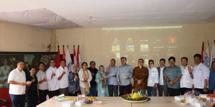 Inovasi dan Solidaritas: SMSI Rayakan HUT ke-7 Dengan Donor Darah di 37 Kota