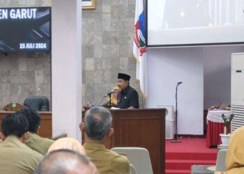 Pj. Bupati Garut Sampaikan Nota Pengantar Tiga Raperda dan Rancangan KUA-PPAS 2025