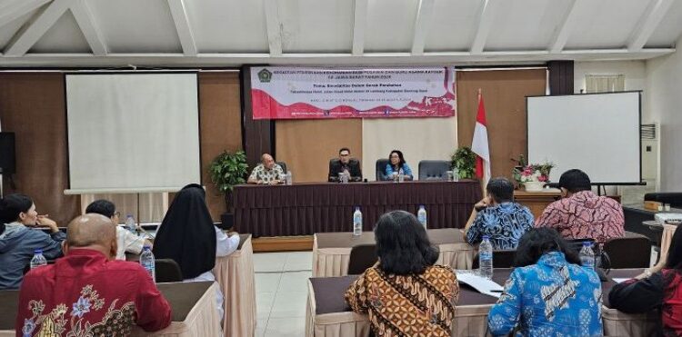 Kabag TU Sampaikan Pengaruh Disrupsi Digital untuk Kemajuan Penyuluh dan Guru Agama Katolik