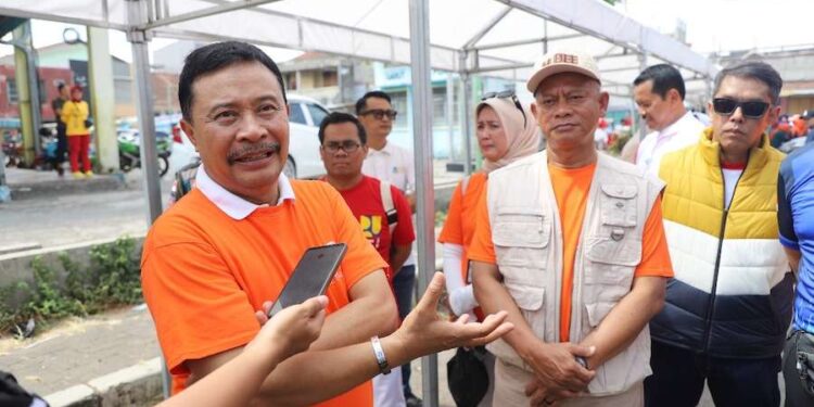 Dukung PKL, Pemdakab Garut Gelar Lomba Belanja di Kawasan Relokasi Sementara