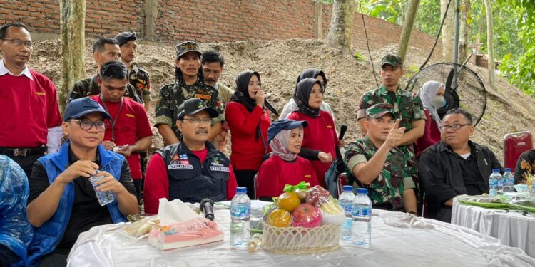 Kick Off HKSN 2024 Dimulai di Desa Talaga: Kolaborasi Mensos Saifullah Yusuf, Mendes Yandri, dan SMSI Pusat