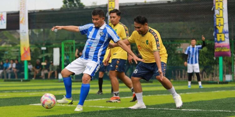 Jadi Pencetak Gol Terbanyak, Wagub Erwan Bawa Persib Legend Kalahkan Subang Ngabret