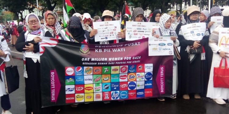 Ribuan Massa Perempuan Gelar Aksi Damai :Tolak Produk Pro Israel..!!